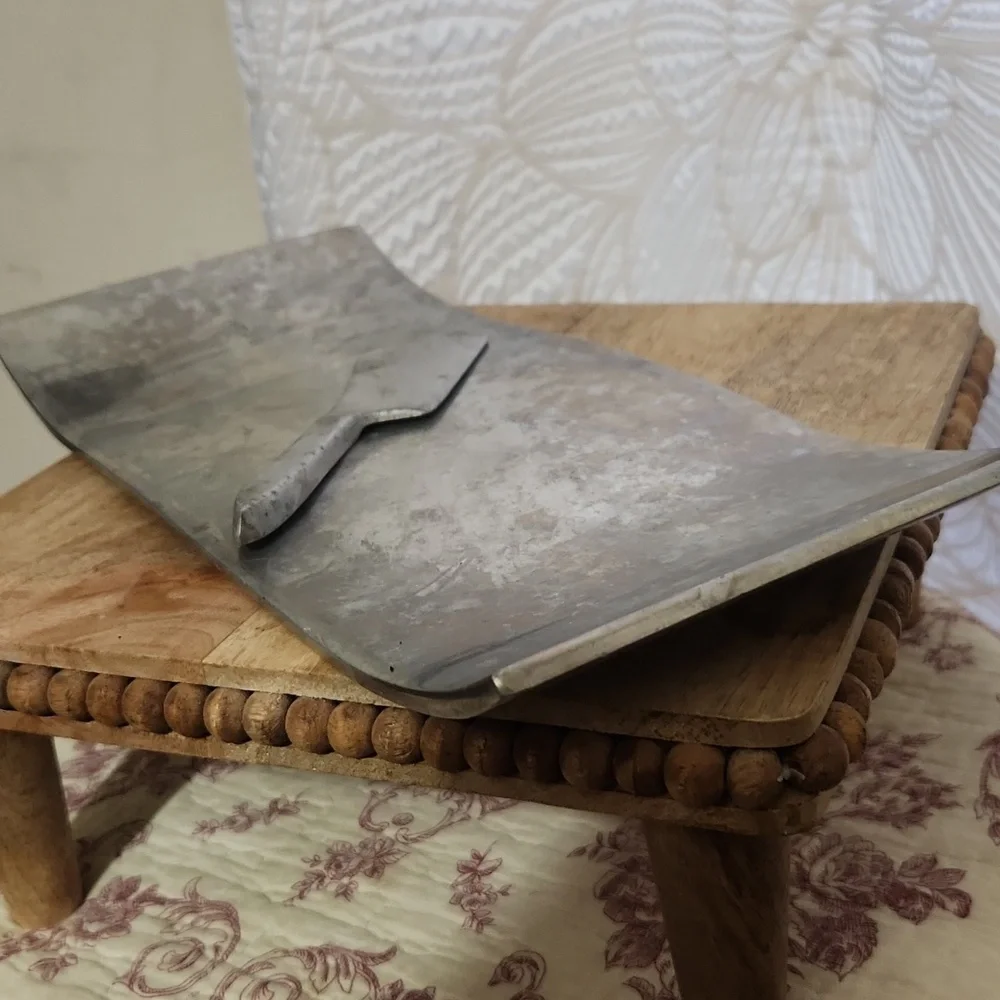 Metal Charcuterie Cheese Sleigh Style Medieval Serving Tray/platter/Cheese Board